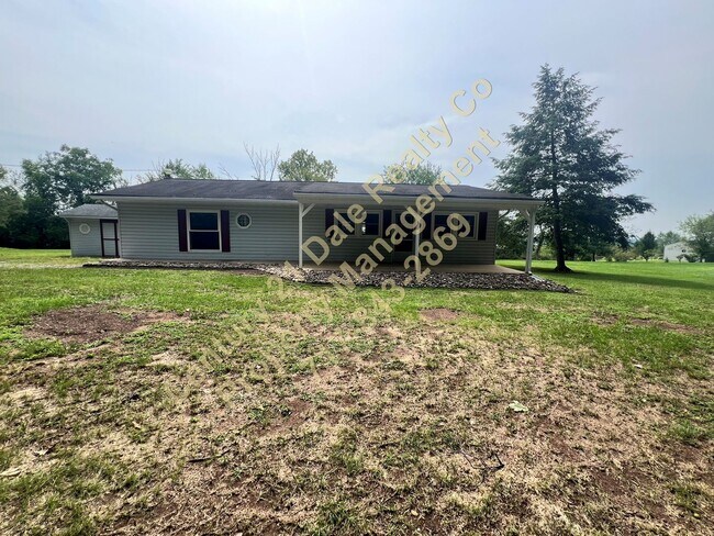 Building Photo - 23 Pine Ridge Rd