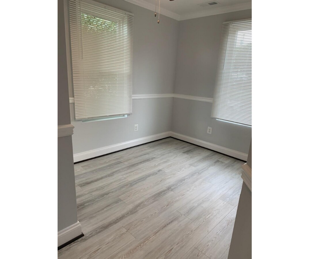 Photo - 4115 Fairhaven Ave