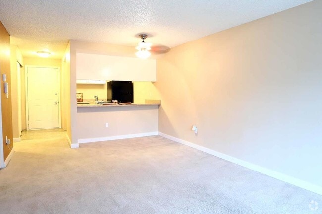 Living Room - Creekwood