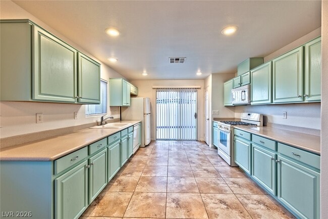 Photo - 9304 Pokeweed Ct