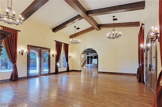 Photo - 4365 N Campbell Rd