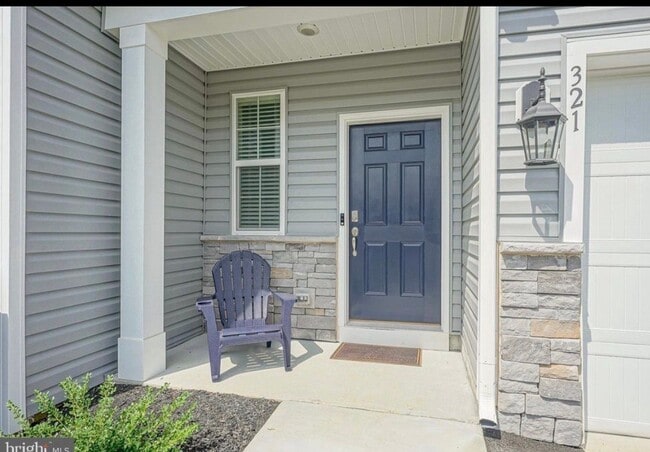 Photo - 321 Mazzeo Dr