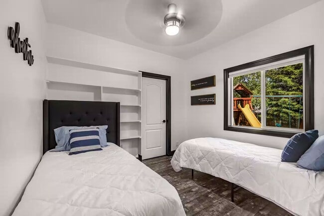 Photo - 304 Palomino Dr Unidad ADU - LADY LAIR Shared Room Bed 2