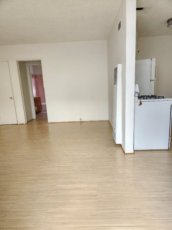 Photo - 1093 S Orange Dr Apartment Unit 3