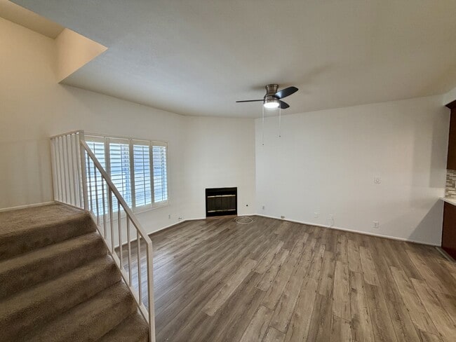 Photo - 283 S Hudson Ave