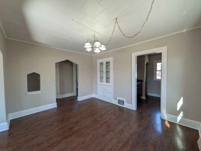 Photo - Pet friendly! Great deck for entertaining!