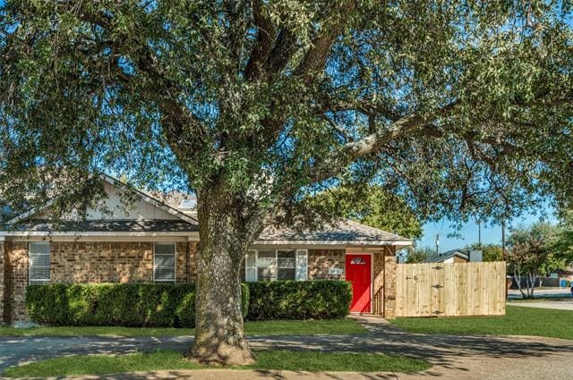 Photo - 8940 Thompson Cir