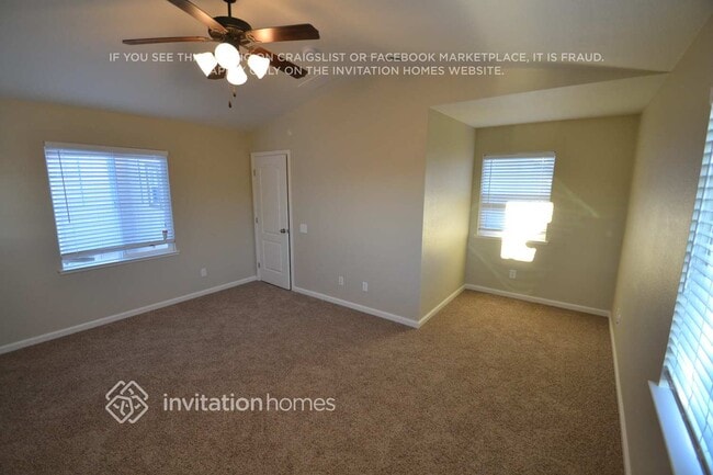 Photo - 2748 Cobbler St