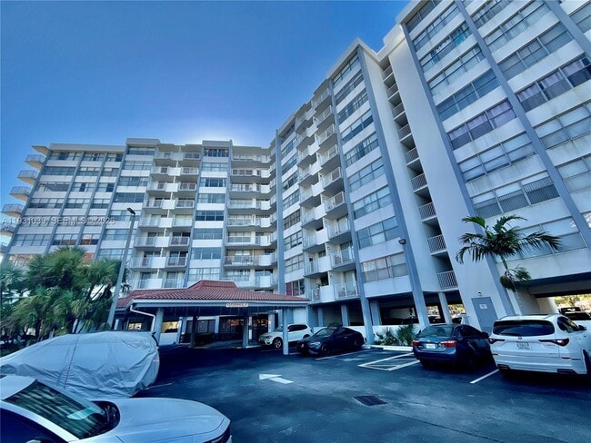 Photo - 1200 NE Miami Gardens Dr Unit 1011W