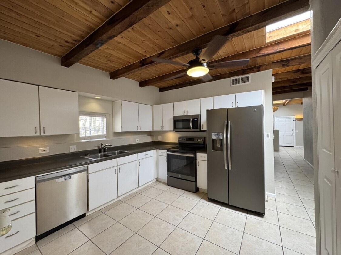 Photo - 3025 N Olsen Ave (Tucson, AZ)
