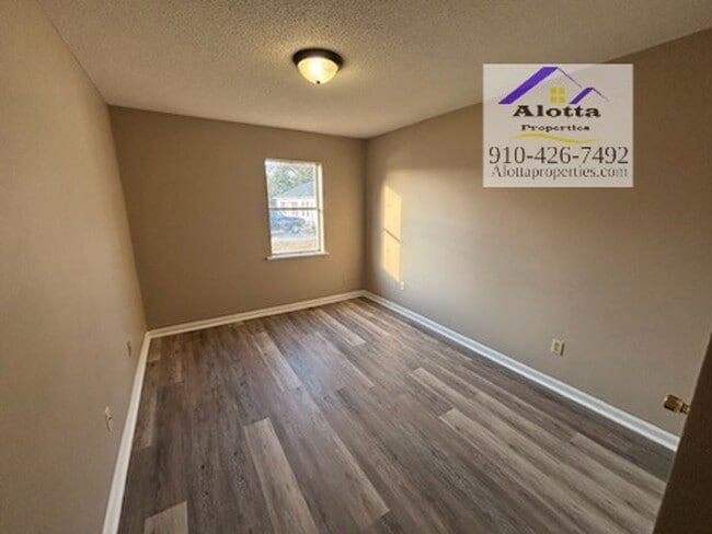 Photo - 6412 Ezras Ct