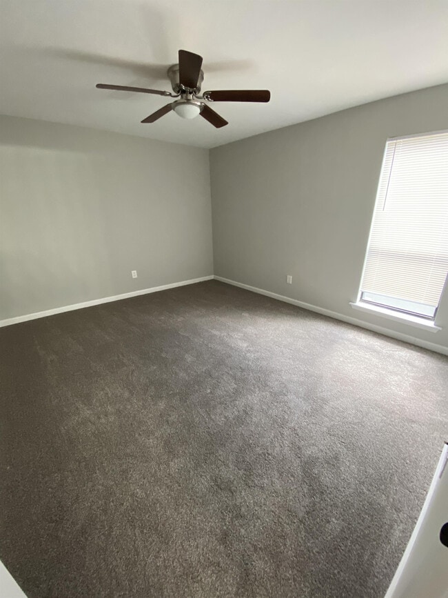 Photo - 1913 16th Ave S