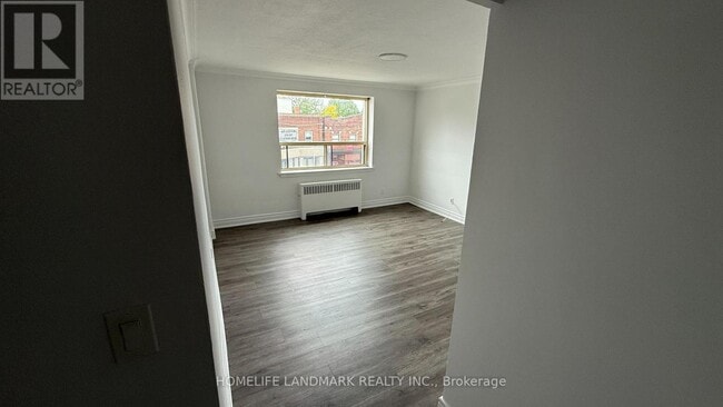 Photo - 676 Mt Pleasant Rd Unit 206