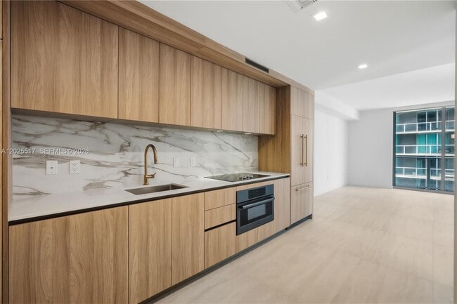 Photo - 77 SE 5th St Unit 2307