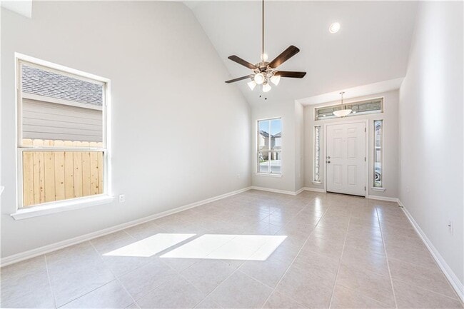 Photo - 708 Durness Dr