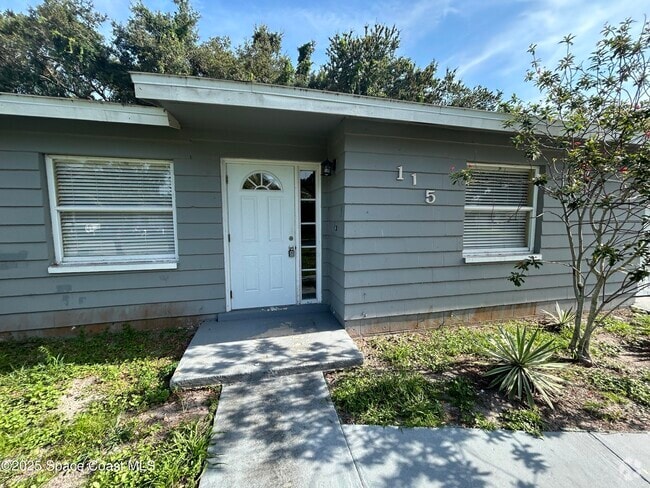 Building Photo - 115 Rivercliff Ln Rental