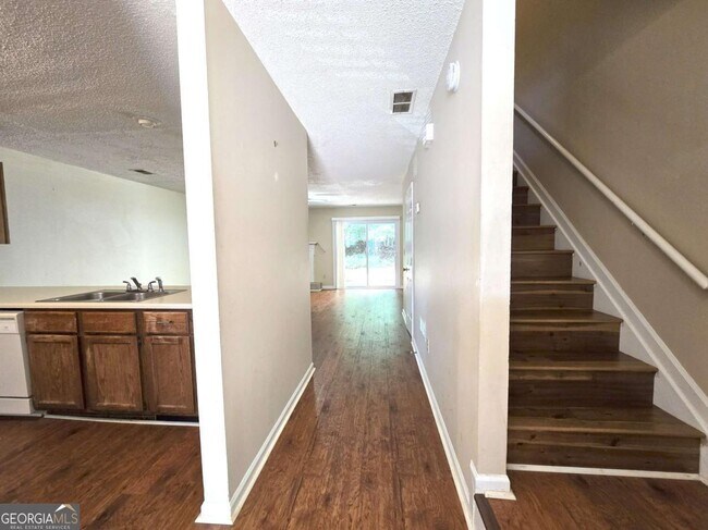 Photo - 117 Davis Mill Ct