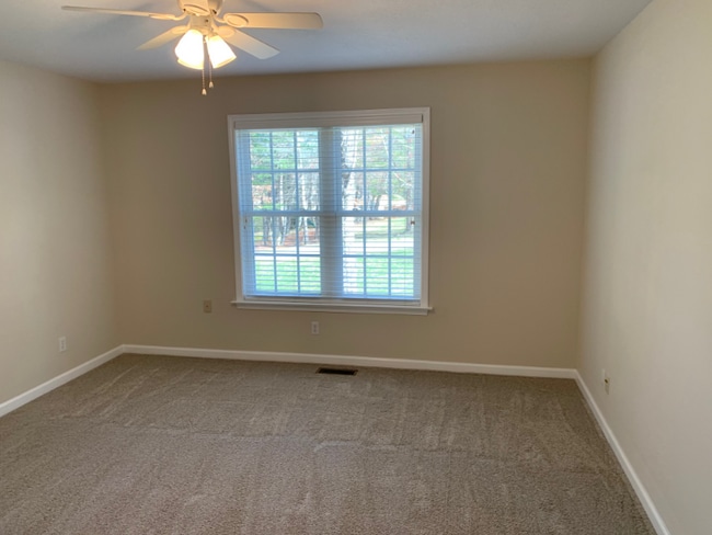 Photo - 111 Chestnut Ln