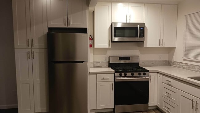 Photo - 1160 98th Ave