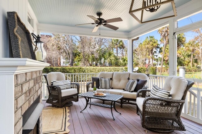 Photo - 56 Gadsden St