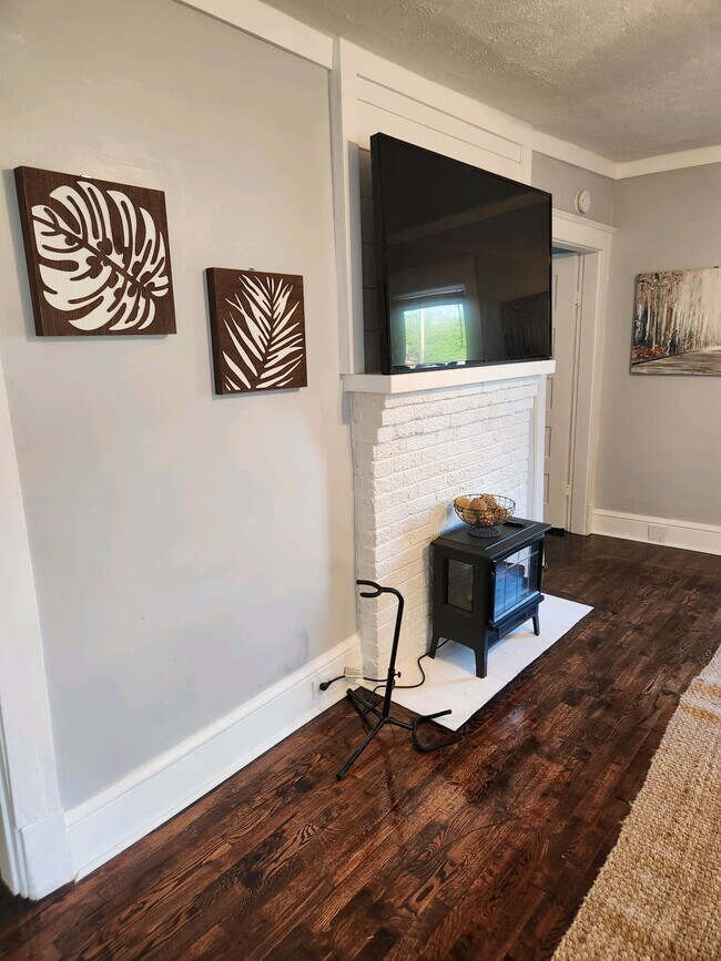 Photo - 525 E Morelia Ave