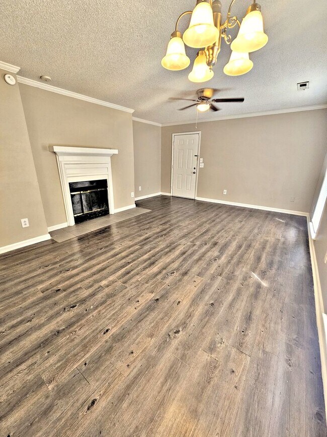 1509 Halston Cir NW Unit B