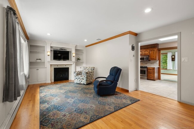 Photo - 85 Dayton Rd