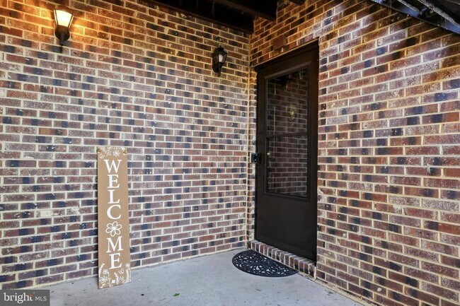 53A W Bluebell Ln