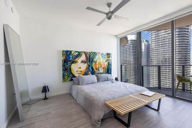 Photo - 1000 Brickell Plaza Unit 3512