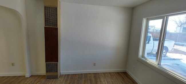 Photo - 148 Neilson Ln