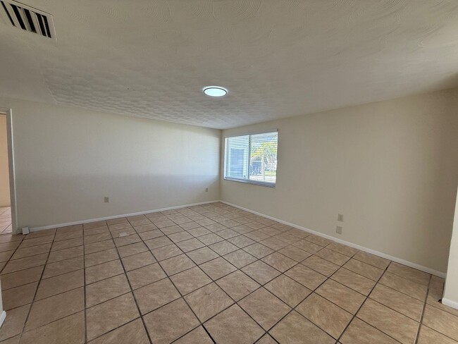 Photo - 5405 Riverside Dr