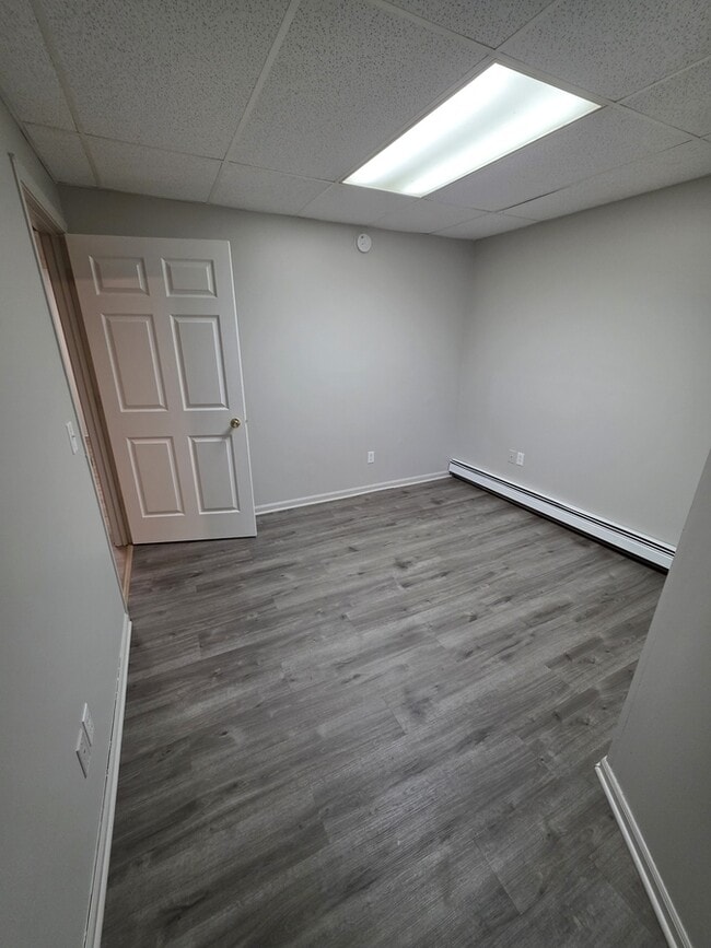 Photo - 3349 N Whitehall Rd