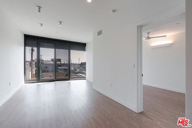 Photo - 3688 Overland Ave Unit 322