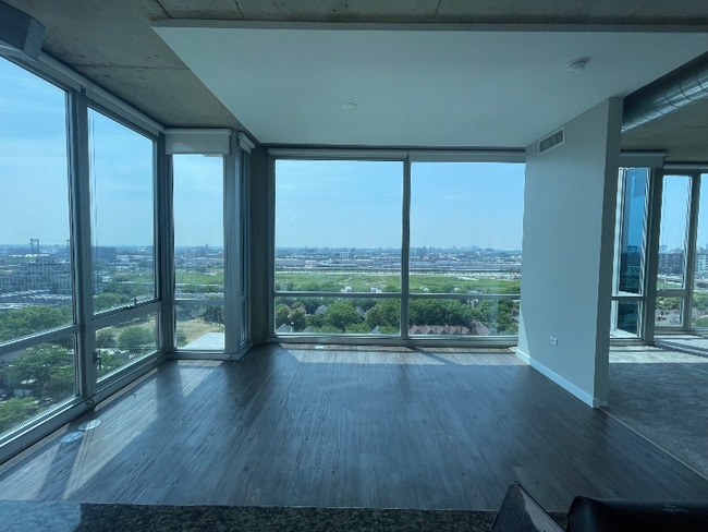 Photo - 1307 Michigan Ave