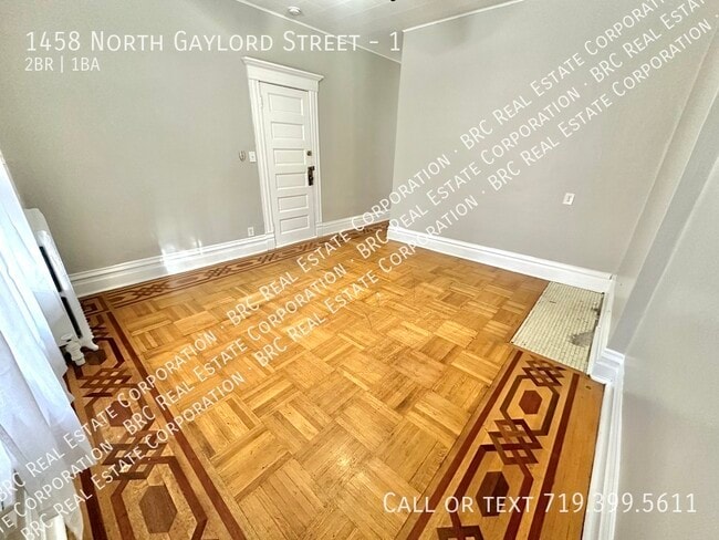 Photo - 1458 N Gaylord St Unidad 1