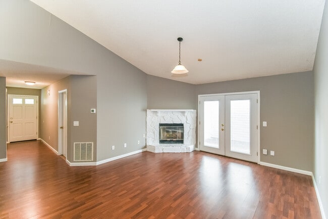 Photo - 1876 Ontario Ct