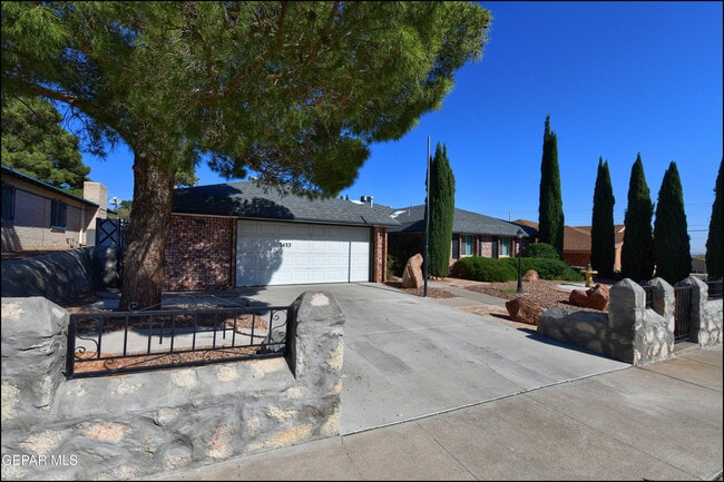 Photo - 3433 Clearview Ln