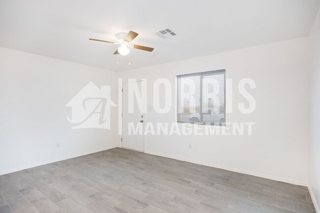 Photo - 4020 N Montezuma Dr Unit #2 (214)
