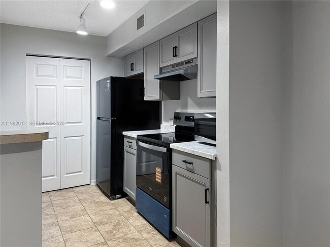 Photo - 11133 SW 8th St Unit 104