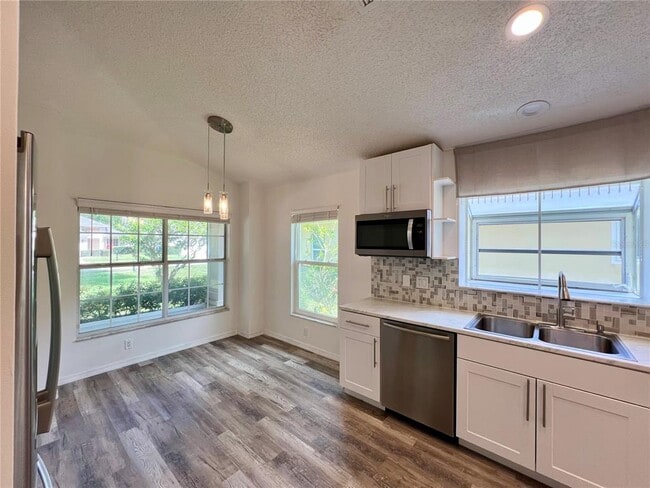 Photo - 1435 Stroud Ct