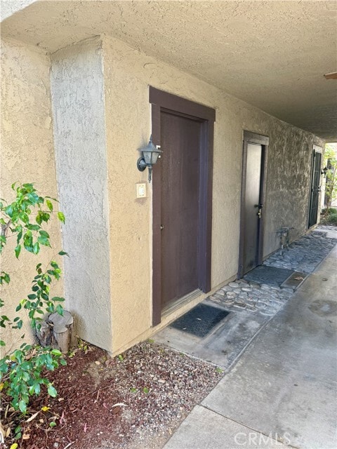 9385 Mesa Verde Dr Unidad E