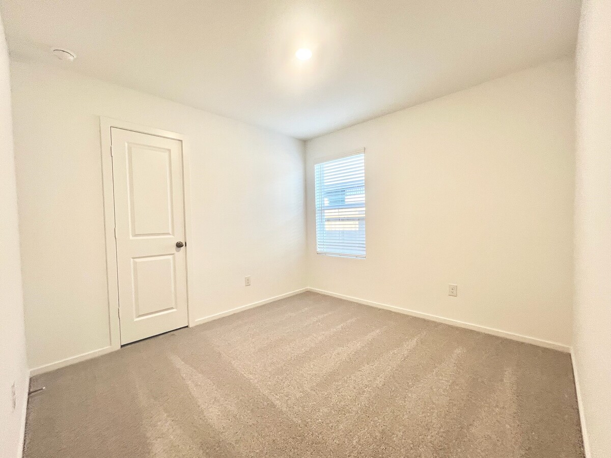 Photo - 31432 Casacalenda Ln