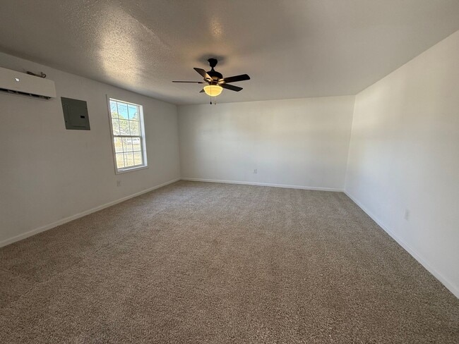 Photo - Newly Remolded 2 Bed 1 Bath