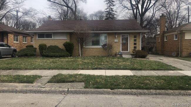 Photo - 21620 Whitmore St