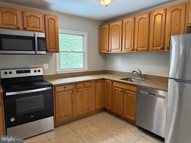 Photo - 2907 Archer Ct