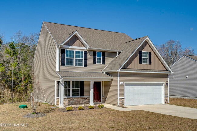 Photo - 640 Poppleton Dr