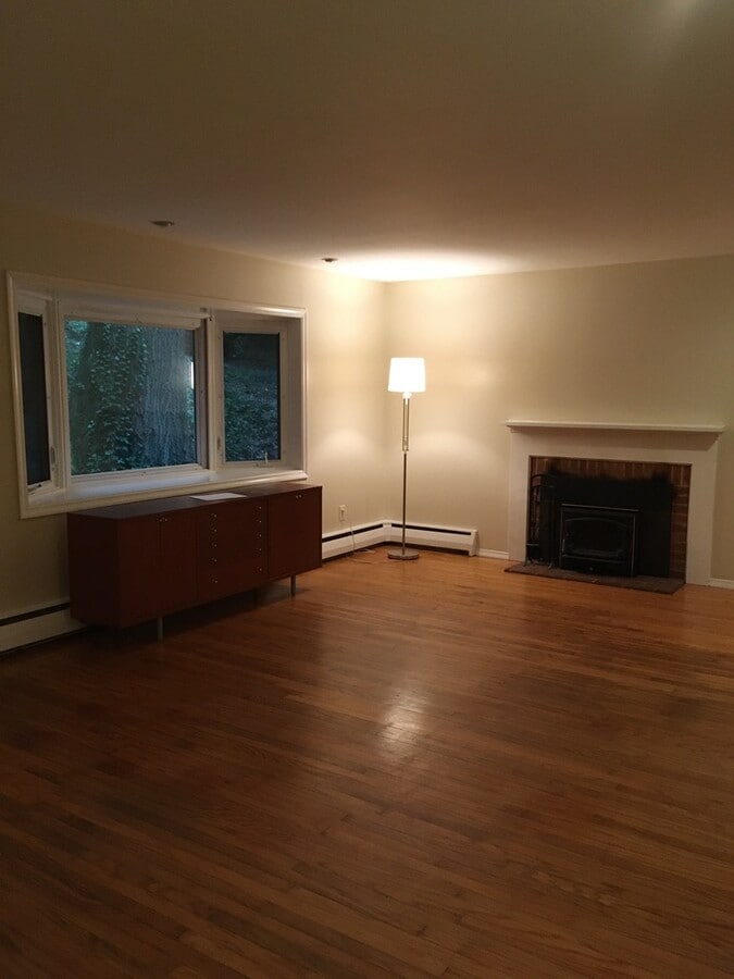 Photo - 7 Wooded Ln