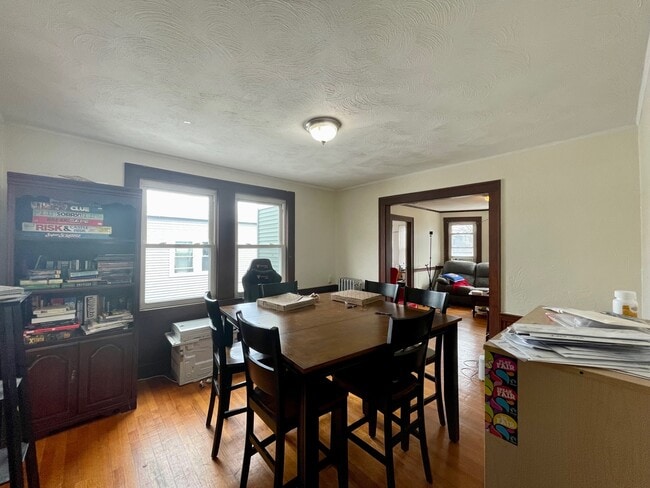 Photo - 58 Brock St Unit 2
