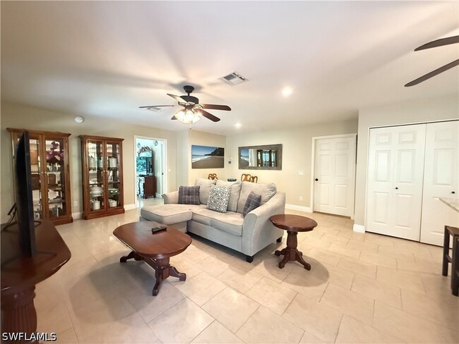 Photo - 6140 Standing Oaks Ln