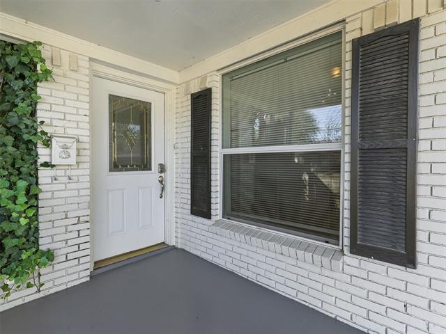 Photo - 4302 Sexton Ln